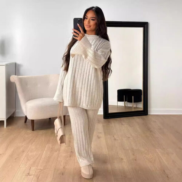 Solid Color Idle Style Round Neck Loose Sweater Trousers Two-piece Set - Image 4